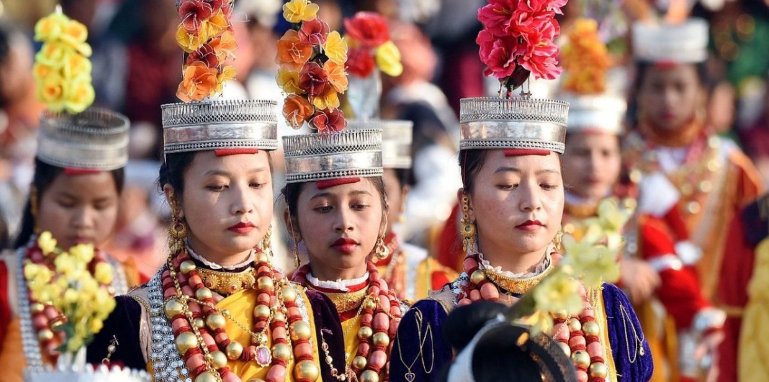 8 Incredible Facts About Northeast India That Will Amaze You! 5 Meghalaya has india's only matrilineal society